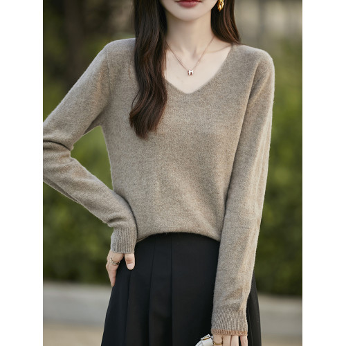 一線成衣V領毛衣女秋冬內搭寬松打底衫軟糯質感針織衫雞心領上衣 一線成衣V領毛衣女秋冬內搭寬松打底衫軟糯質感針織衫雞心領上衣
