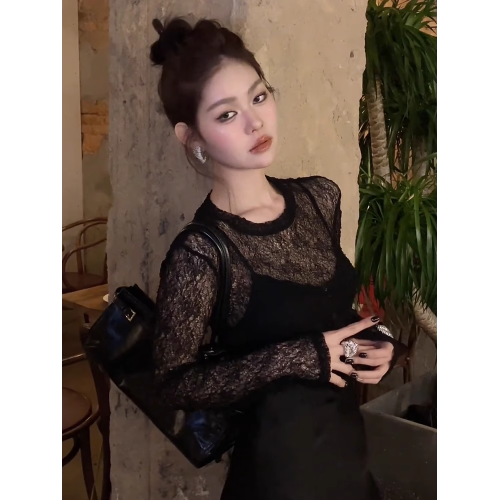 法式復古蕾絲性感長袖T恤女春夏新款設計感小衆時尚氣質顯瘦上衣