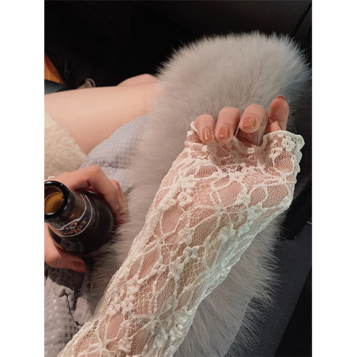 半高領蕾絲打底衫女秋冬2025新款配皮草內搭洋氣紗衣網紗薄紗上衣 半高領蕾絲打底衫女秋冬2025新款配皮草內搭洋氣紗衣網紗薄紗上衣