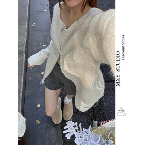 馬小也秋冬新款簡約百搭通勤休閒褲vol.6粗棒針織灰色包臀短褲女