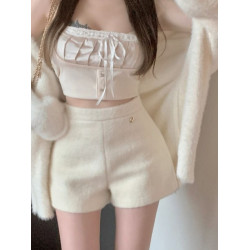 韓版軟糯毛絨直筒休閒褲女冬季高腰顯瘦a字短褲子小個子白色熱褲