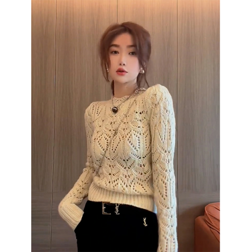 港味復古chic法式高級感超好看的白色短款毛衣上衣女秋冬季打底衫