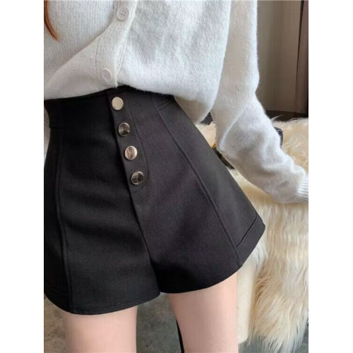 大碼網紅爆款短褲女裝新款秋季小個子高腰顯瘦濶腿黑色休閒褲子潮 大碼網紅爆款短褲女裝新款秋季小個子高腰顯瘦濶腿黑色休閒褲子潮