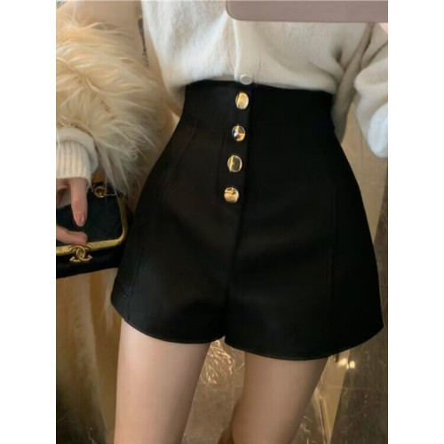 大碼網紅爆款短褲女裝新款秋季小個子高腰顯瘦濶腿黑色休閒褲子潮 大碼網紅爆款短褲女裝新款秋季小個子高腰顯瘦濶腿黑色休閒褲子潮