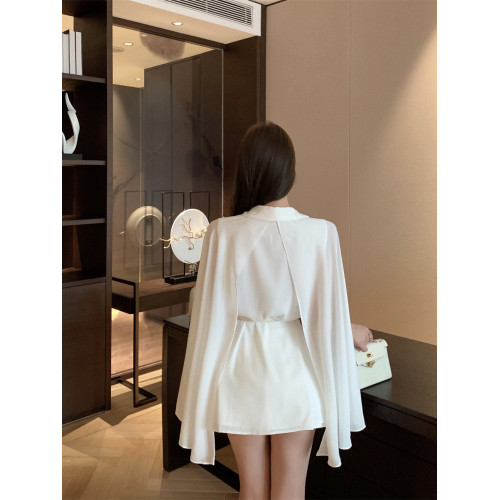 白色披肩雪紡襯衫女設計感小衆夏收腰中長款上衣別致絕美鬭篷襯衣