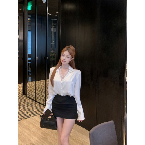 蕾絲假兩件白色襯衫女設計感小衆秋季獨特絕美上衣高級感緞面襯衣