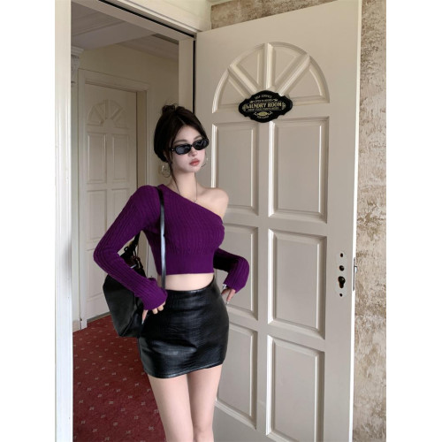 純欲辣妹一字肩短款上衣女秋冬斜領露肩針織打底衫內搭高級感毛衣