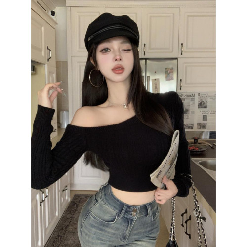 純欲辣妹一字肩短款上衣女秋冬斜領露肩針織打底衫內搭高級感毛衣