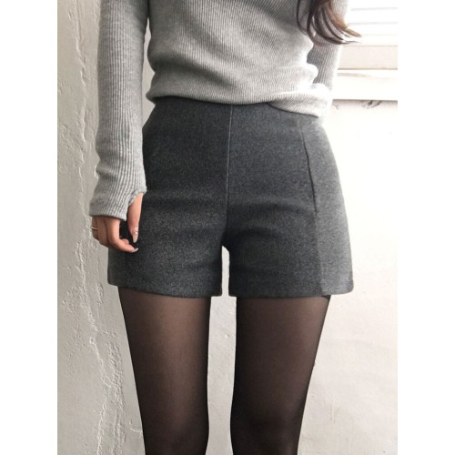 灰色毛呢短褲女秋冬2025顯瘦韓版修身包臀呢子靴褲高腰打底三分褲 灰色毛呢短褲女秋冬2025顯瘦韓版修身包臀呢子靴褲高腰打底三分褲
