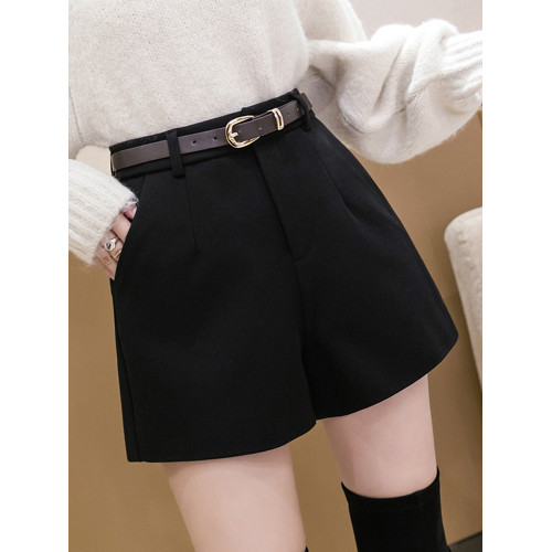 黑色毛呢西裝短褲女秋冬外穿打底靴褲時尚高腰寬松休閒a字濶腿褲 黑色毛呢西裝短褲女秋冬外穿打底靴褲時尚高腰寬松休閒a字濶腿褲