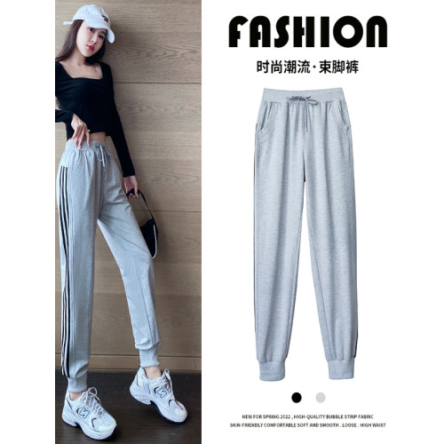 運動褲2025秋季新款女純棉三條杠簡約休閒寬松高腰顯瘦百搭束腳褲 運動褲2025秋季新款女純棉三條杠簡約休閒寬松高腰顯瘦百搭束腳褲