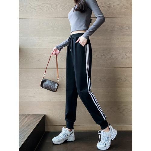 運動褲2025秋季新款女純棉三條杠簡約休閒寬松高腰顯瘦百搭束腳褲 運動褲2025秋季新款女純棉三條杠簡約休閒寬松高腰顯瘦百搭束腳褲