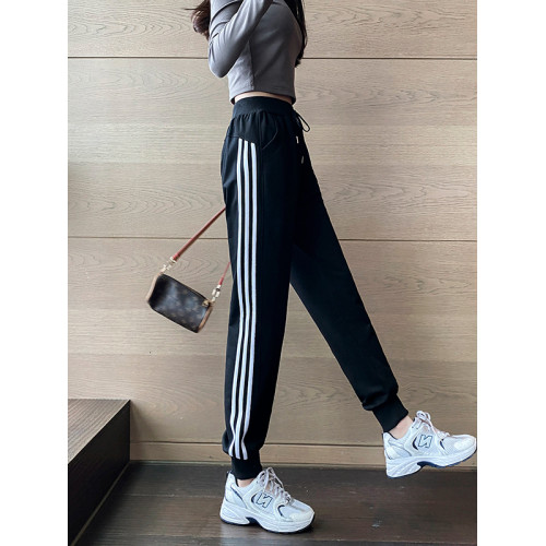 運動褲2025秋季新款女純棉三條杠簡約休閒寬松高腰顯瘦百搭束腳褲 運動褲2025秋季新款女純棉三條杠簡約休閒寬松高腰顯瘦百搭束腳褲