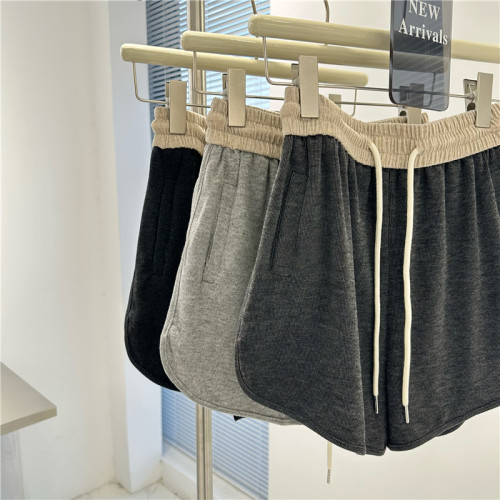 大碼300斤親膚糯米短褲女夏季薄款外穿a字褲遮肉顯瘦運動休閒熱褲