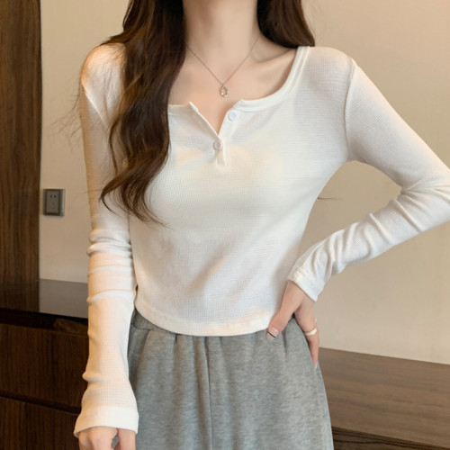 設計感弧形下擺v領長袖t恤女秋冬新款韓版灰色方領修身短款打底衫