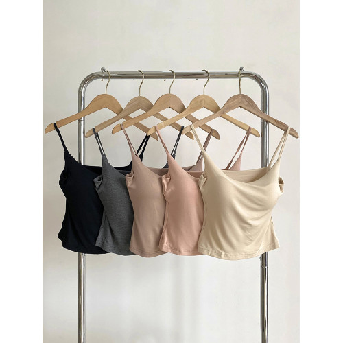 無中生有外擴帶胸墊吊帶小背心女夏外穿春秋打底內搭性感短上衣冬