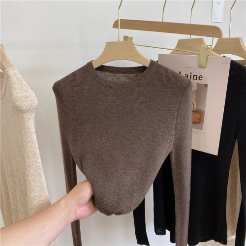 2025春季新款圓領修身彈力打底針織衫女韓版緊身軟糯薄款內搭毛衣