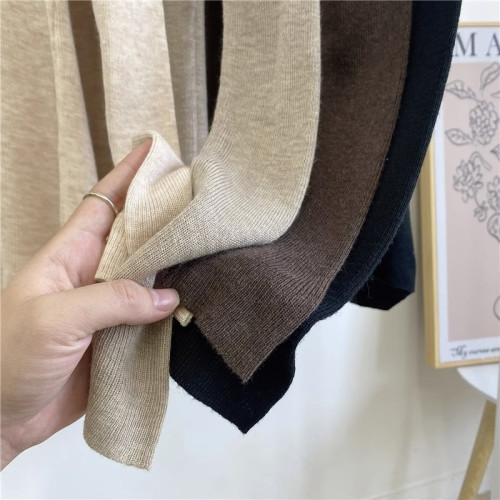 2025春季新款圓領修身彈力打底針織衫女韓版緊身軟糯薄款內搭毛衣