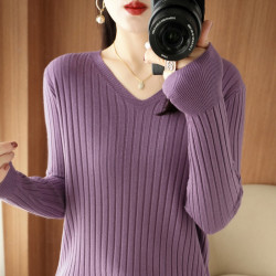 新款長袖針織衫女V領坑條套頭打底衫秋冬寬松顯瘦休閒百搭羊毛衫