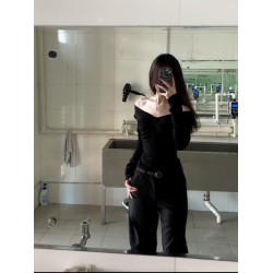 黑色上衣秋冬新款法式修身V領長袖毛衣女小衆韓系穿搭內搭打底衫