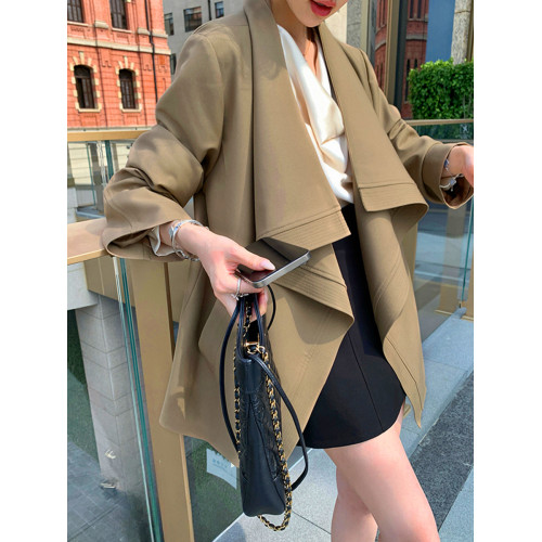 卡其色氣質短款風衣女2025秋季新款寬松翻領系帶小個子高級感外套