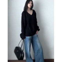 初秋慵懶高級感黑色V領套頭毛衣女寬松顯瘦2025新款針織外搭上衣