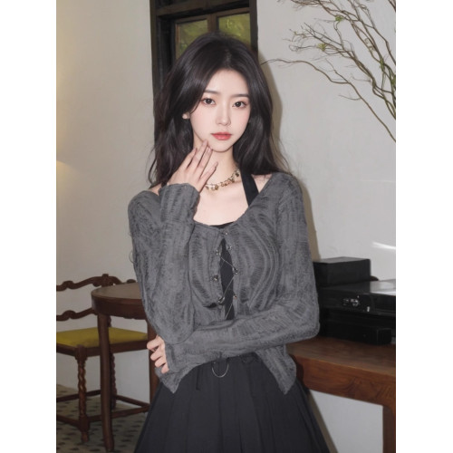 網紅同款歐美廢土風假兩件掛脖綁帶倆件套修身長袖T恤短款上衣女 網紅同款歐美廢土風假兩件掛脖綁帶倆件套修身長袖T恤短款上衣女