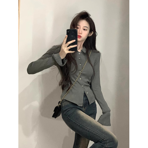 Polo領辣妹正肩長袖T恤女秋季設計感修身內搭打底衫喇叭袖上衣潮 Polo領辣妹正肩長袖T恤女秋季設計感修身內搭打底衫喇叭袖上衣潮