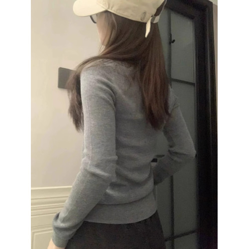 趙露思同款正肩灰色春秋冬季針織打底衫加厚修身顯瘦毛衣內搭上衣