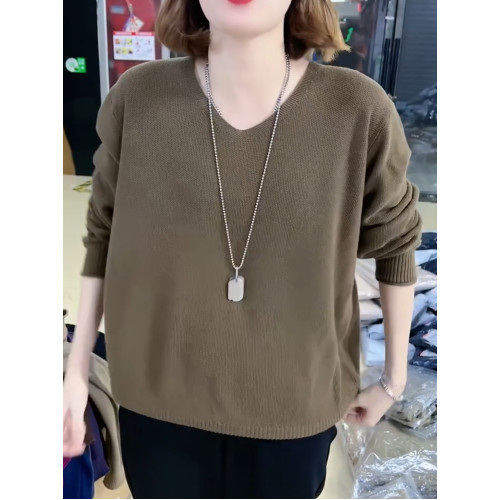 大碼女裝韓版遮肚子顯瘦短款針織上衣女寬松V領長袖套頭百搭毛衣 大碼女裝韓版遮肚子顯瘦短款針織上衣女寬松V領長袖套頭百搭毛衣