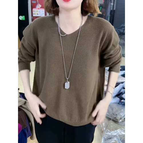 大碼女裝韓版遮肚子顯瘦短款針織上衣女寬松V領長袖套頭百搭毛衣 大碼女裝韓版遮肚子顯瘦短款針織上衣女寬松V領長袖套頭百搭毛衣