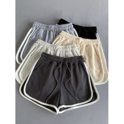 灰色短褲女休閒運動褲熱褲運動短褲女款夏季松緊腰寬松濶腿褲褲子 灰色短褲女休閒運動褲熱褲運動短褲女款夏季松緊腰寬松濶腿褲褲子