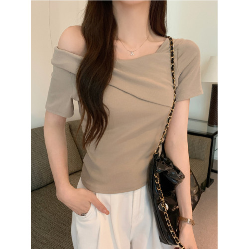 小衆氣質不規則一字肩短袖t恤女夏季新款純欲辣妹設計感體恤上衣 小衆氣質不規則一字肩短袖t恤女夏季新款純欲辣妹設計感體恤上衣