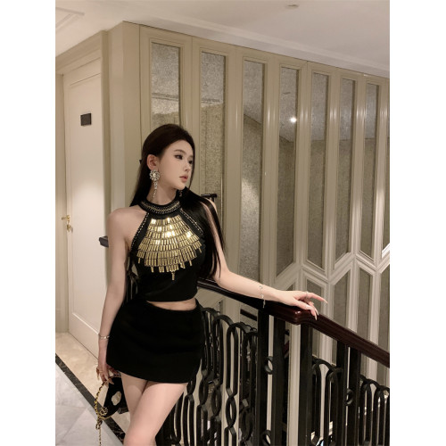 黑色重工燙片掛脖小背心女夏季修身顯瘦純欲辣妹小衆短款外穿上衣