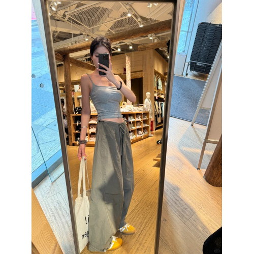 法式高級感灰色緊身辣妹大領口鎖骨純欲吊帶背心女夏季bm風打底衣