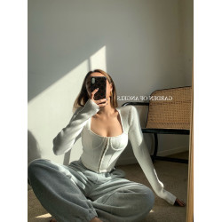 秋季法式別致上衣長袖方領打底衫女辣妹毛衣設計感小衆短款針織衫