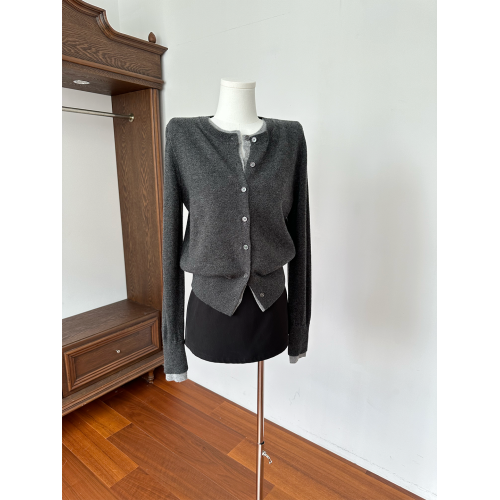 玖月伍 【智性美女】假兩件休閒多種穿法針織開衫 玖月伍 【智性美女】假兩件休閒多種穿法針織開衫