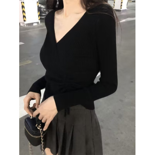 法式v領顯瘦針織衫毛衣女秋冬季大碼胖mm設計感氣質收腰內搭上衣