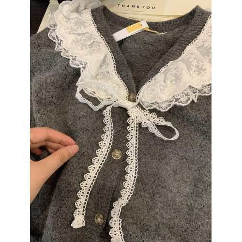 娃娃領毛衣女春秋慵懶可愛甜美蕾絲V領針織開衫外套日系溫柔上衣 娃娃領毛衣女春秋慵懶可愛甜美蕾絲V領針織開衫外套日系溫柔上衣