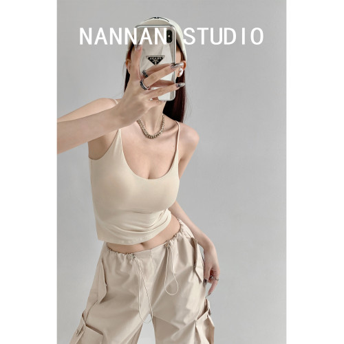 張小奈版型很頂自帶胸墊外擴吊帶背心女春秋內搭修身短款打底上衣