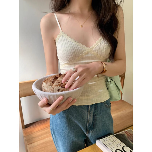 新款蕾絲純欲吊帶背心女白色顯瘦百搭辣妹帶胸墊外穿內搭打底上衣