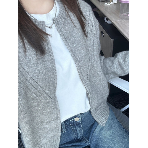 2025新款日系灰色高級感小衆薄款慵懶風針織毛衣女外套上衣春秋季 2025新款日系灰色高級感小衆薄款慵懶風針織毛衣女外套上衣春秋季