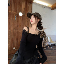 韓系辣妹豹紋斜肩長袖t恤女秋季小衆修身顯瘦別致露肩短款小上衣