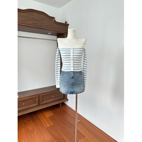 玖月伍【日光島嶼】條紋針織衫女秋季一字肩修身短款打底上衣 玖月伍【日光島嶼】條紋針織衫女秋季一字肩修身短款打底上衣