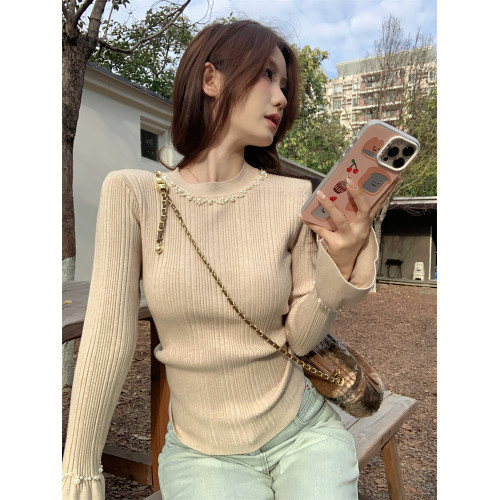 絕美釘珠高級打底衫女秋冬法式喇叭袖針織衫內搭修身毛衣洋氣上衣 絕美釘珠高級打底衫女秋冬法式喇叭袖針織衫內搭修身毛衣洋氣上衣