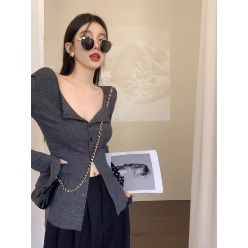 秋冬新款辣妹V領收腰針織開衫女修身內搭打底衫小衆別致長袖上衣