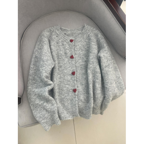 灰色愛心釦子毛衣外套女2025秋季新款高級感寬松圓領針織開衫上衣 灰色愛心釦子毛衣外套女2025秋季新款高級感寬松圓領針織開衫上衣