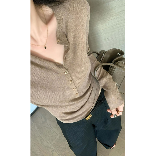 高級優雅紐釦天絲羊毛開衫上衣女洋氣早秋2025新款簡約軟糯打底衫