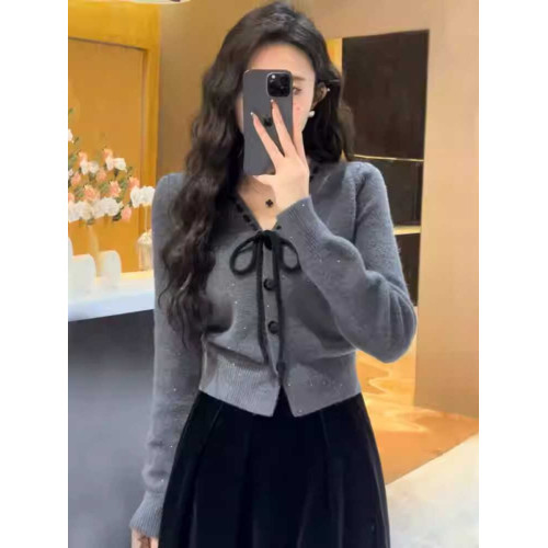 早秋小香風針織衫短款毛衣女秋裝女款2025年新款上衣外搭針織開衫