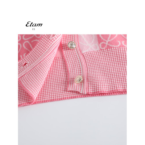 艾格女裝小香風格紋V領提花針織衫女甜美開衫毛衣外套長袖設計感